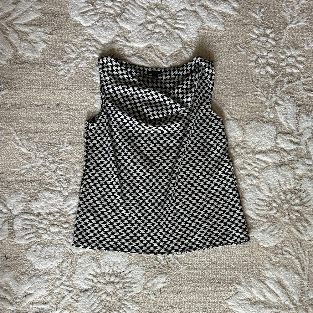 Ann Taylor Monochrome Houndstooth Blouse